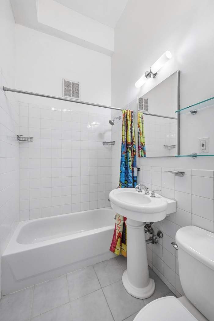 4 Lexington Avenue 1M Gramercy Park New York NY 10010