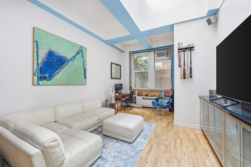 4 Lexington Avenue 1M Gramercy Park New York NY 10010