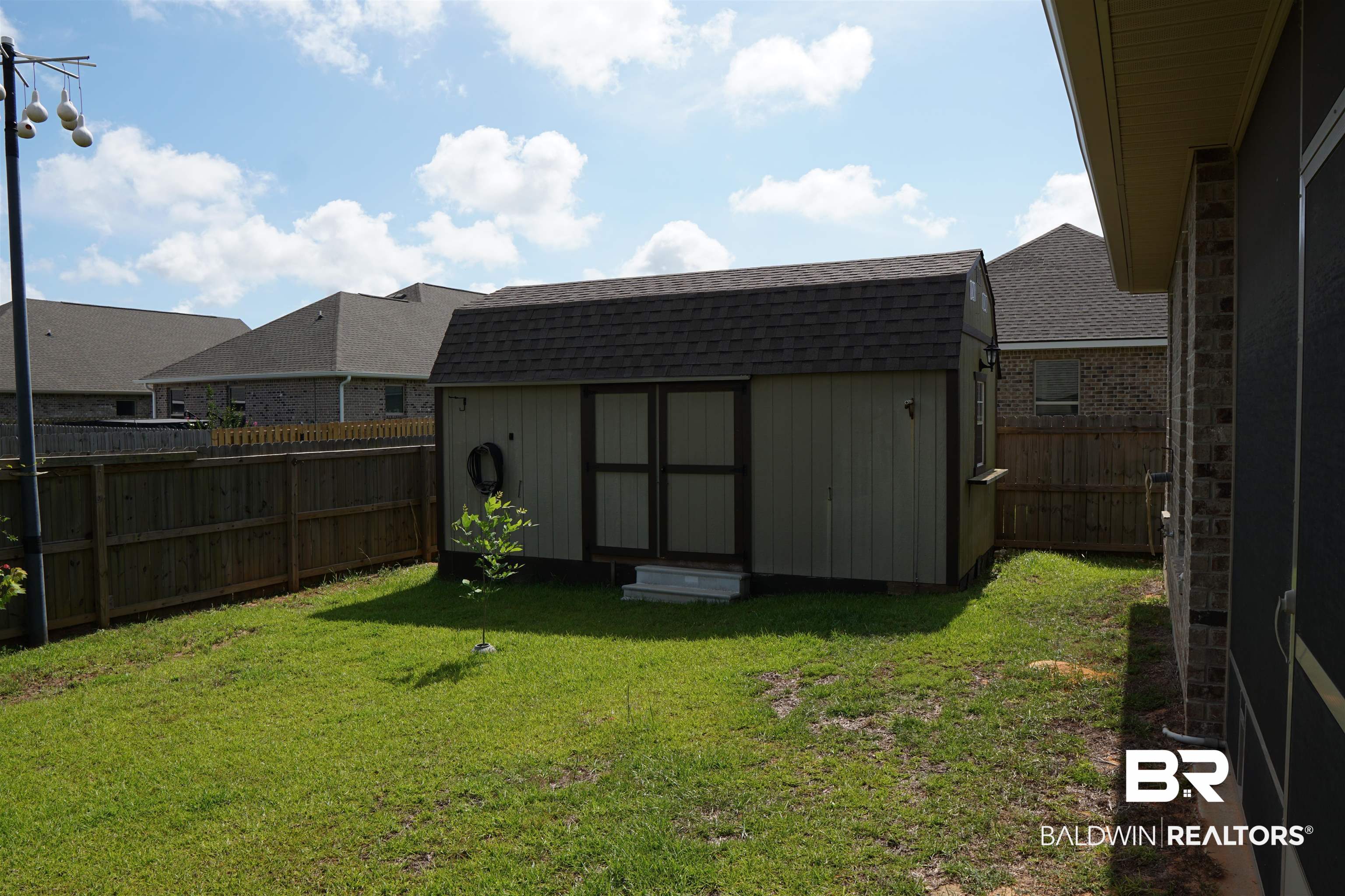 396466 | Photo 24