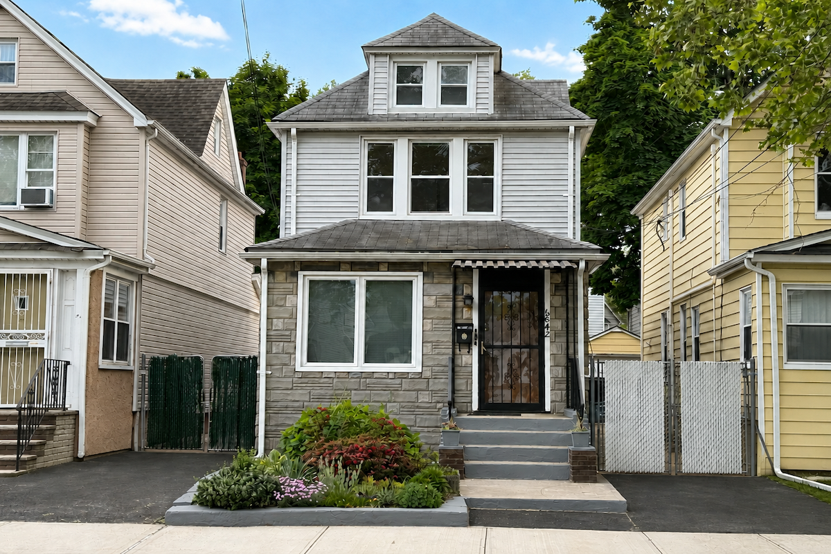 68-42 Loubet Street Forest Hills Queens NY 11375