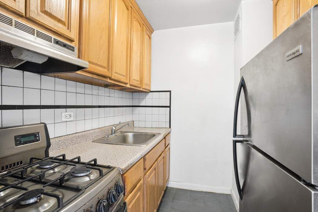 333 East 14th Street 11H Gramercy Park New York NY 10003