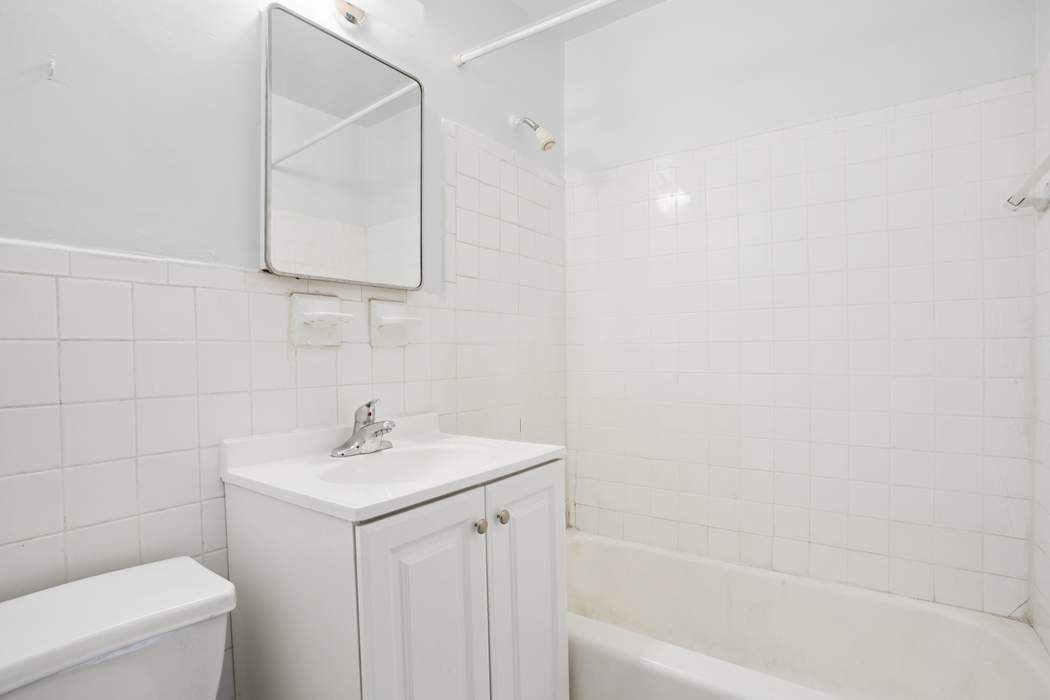 333 East 14th Street 11H Gramercy Park New York NY 10003