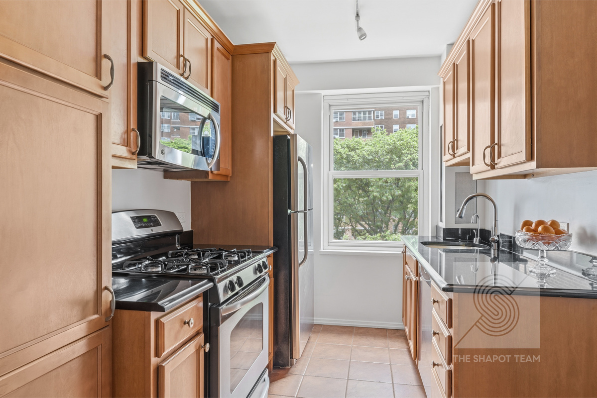 457 FDR Drive A502 Lower East Side New York NY 10002
