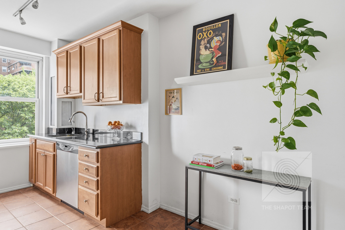 457 FDR Drive A502 Lower East Side New York NY 10002