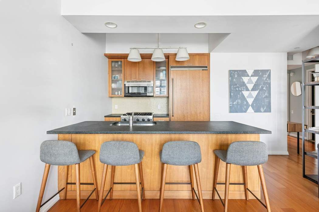 205 East 59th Street 20B Upper East Side New York NY 10022
