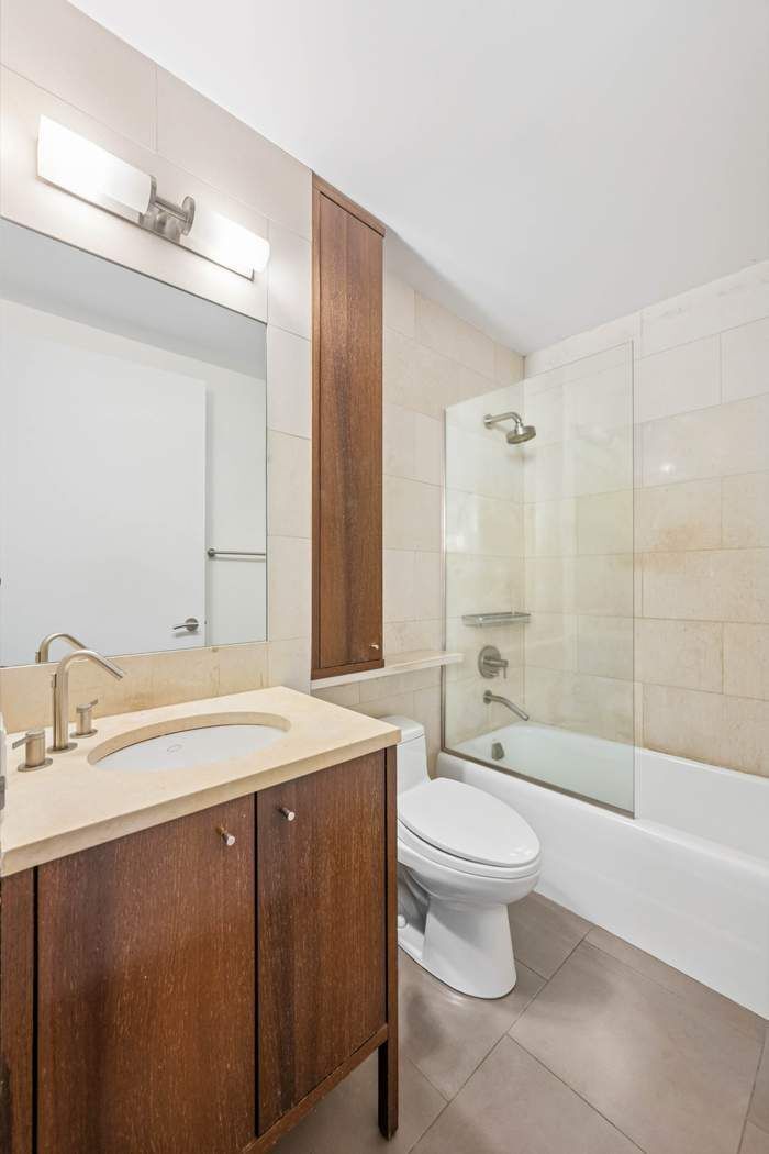205 East 59th Street 20B Upper East Side New York NY 10022