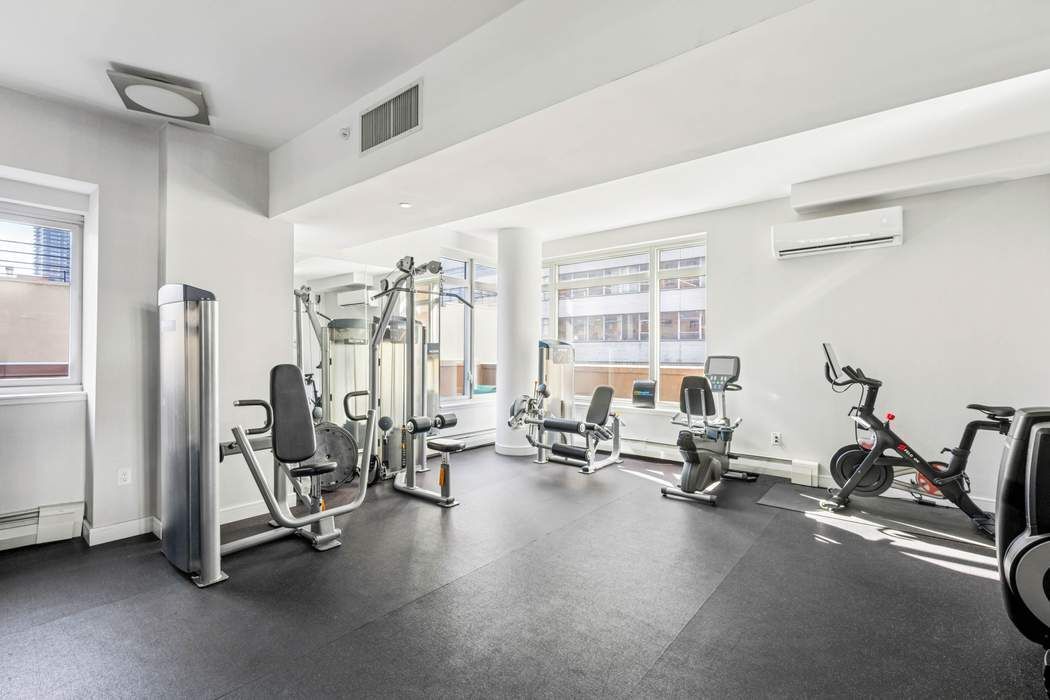 205 East 59th Street 20B Upper East Side New York NY 10022