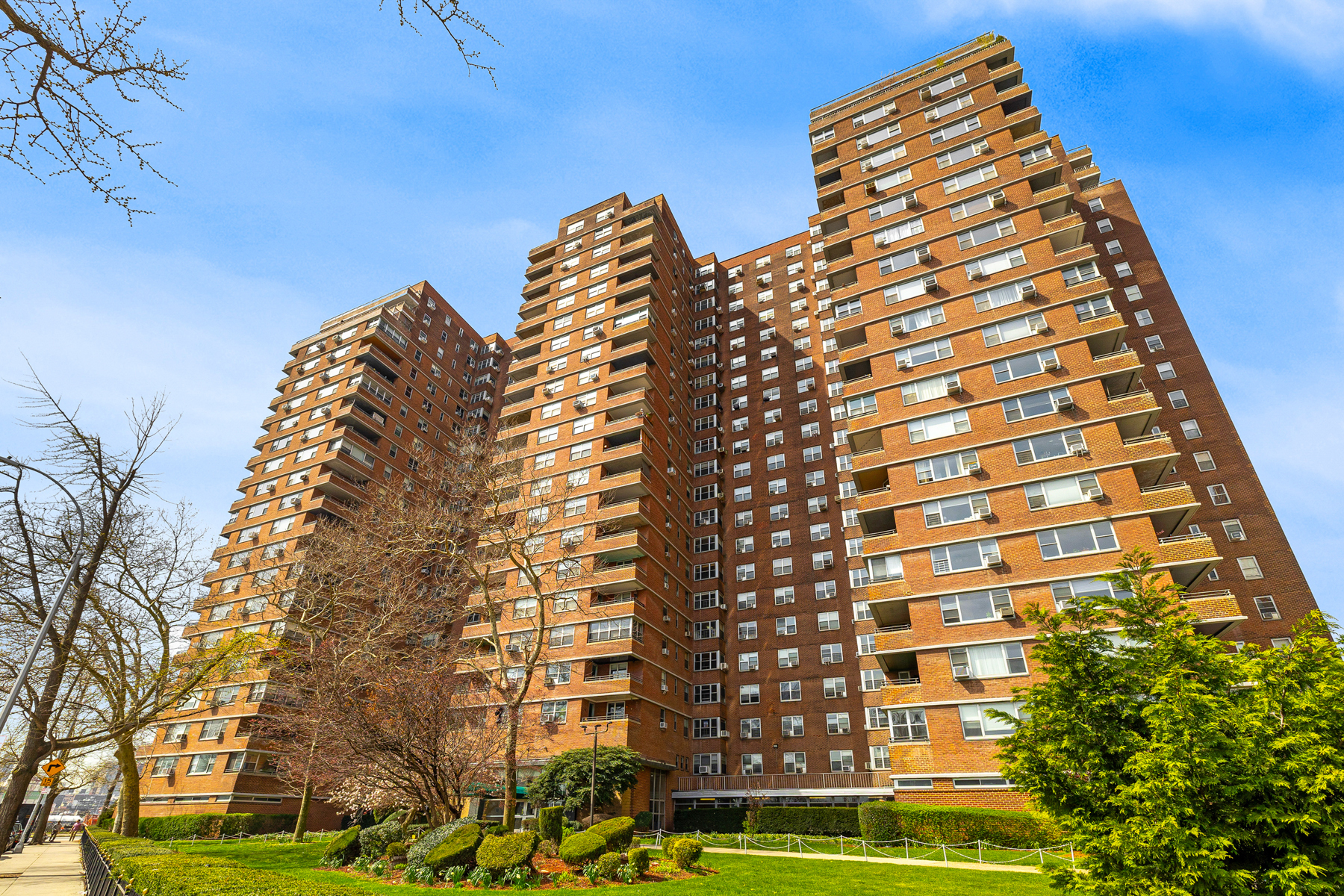457 FDR Drive A502 Lower East Side New York NY 10002