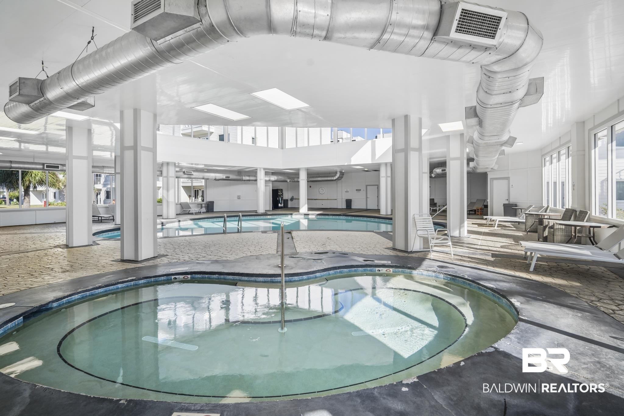 397111 | Photo 17