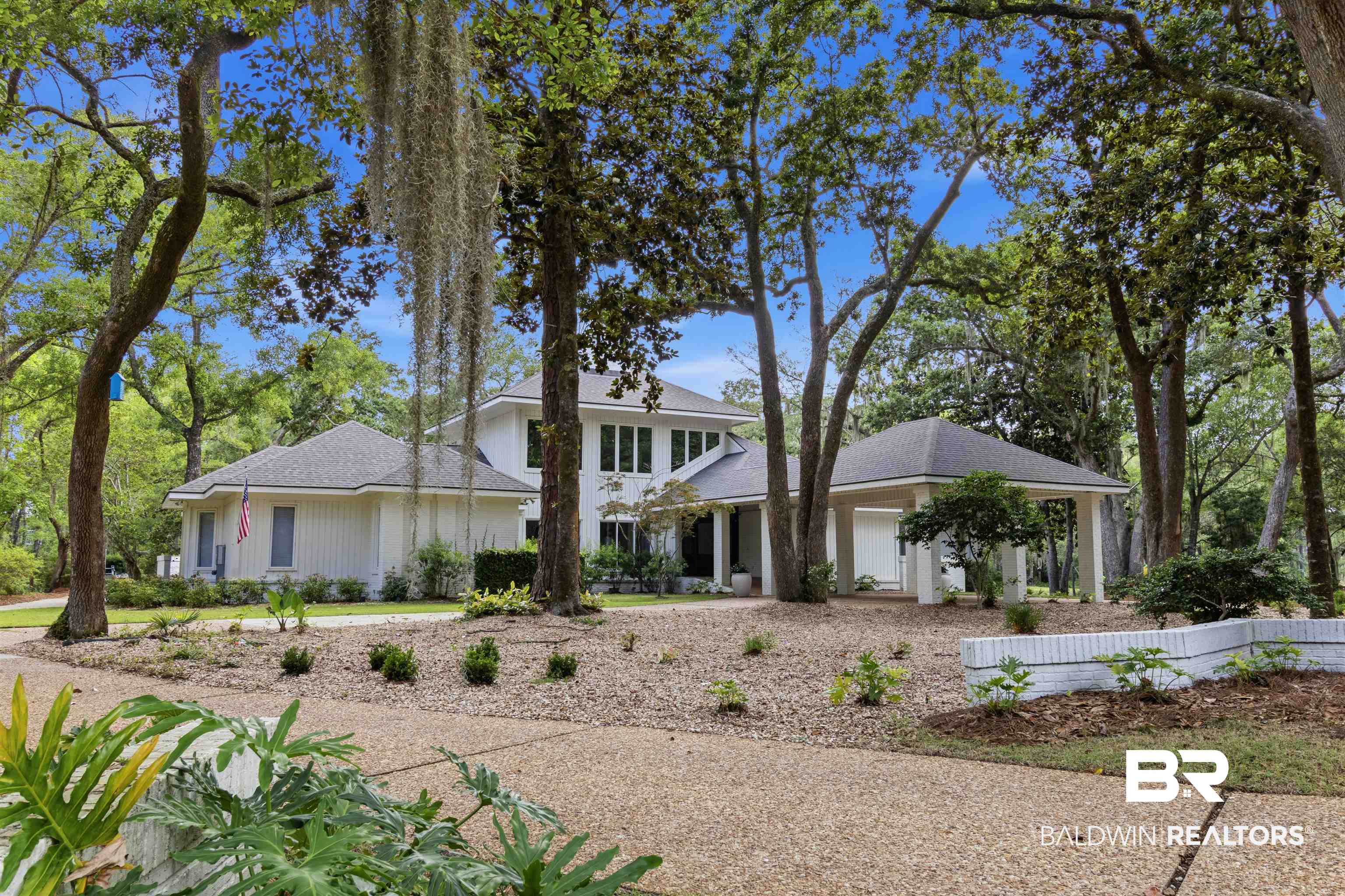 Large Homes for Sale in Gulf Shores