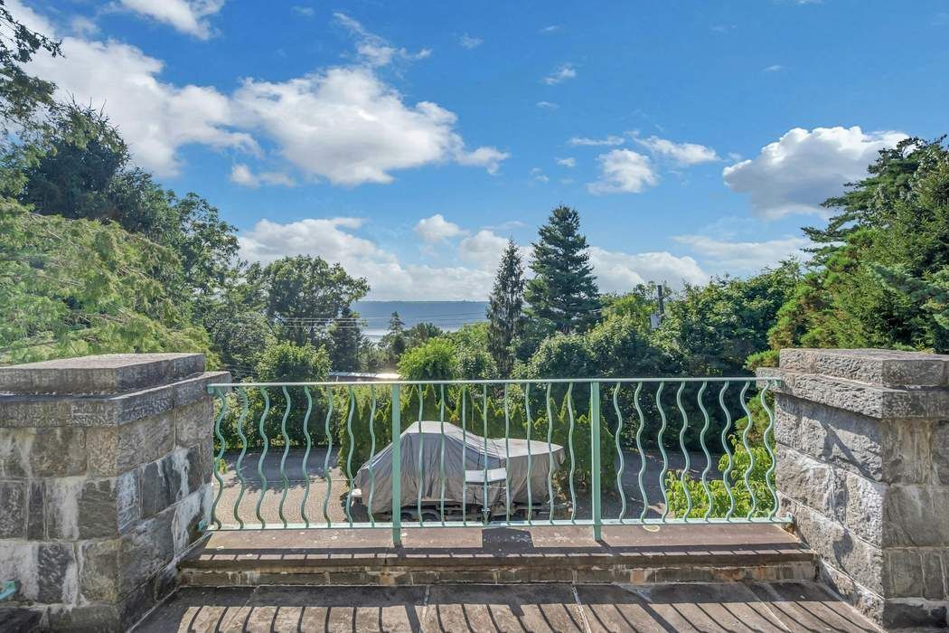 5440 Independence Avenue Riverdale Bronx NY 10471