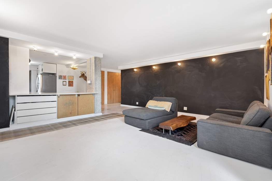 268 East Broadway A905 Lower East Side New York NY 10002