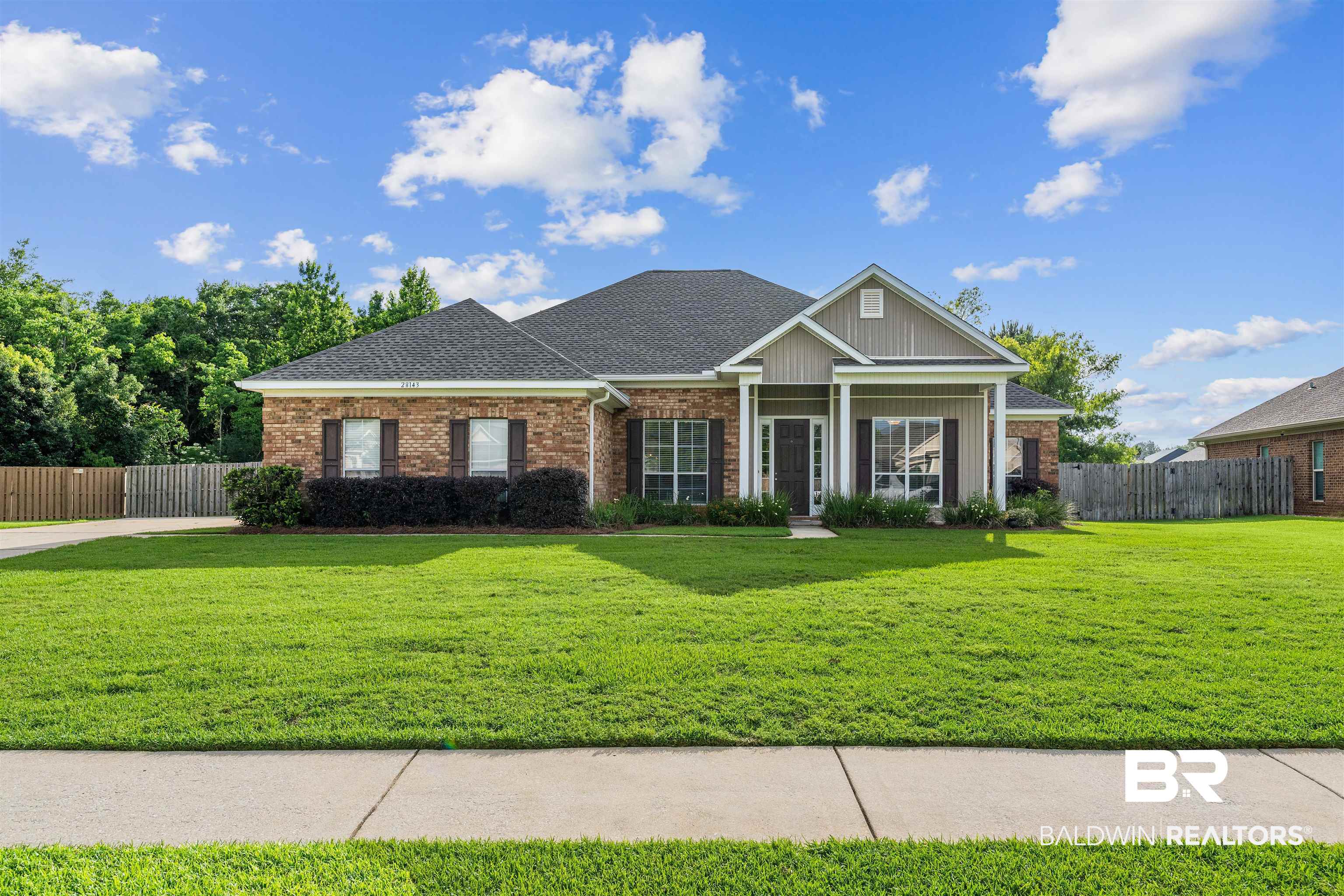 Daphne High School - Homes For Sale