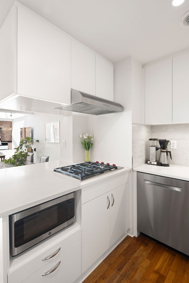 250 West 88th Street 802 Upper West Side New York NY 10024