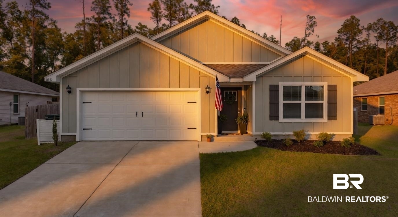 Daphne High School - Homes For Sale