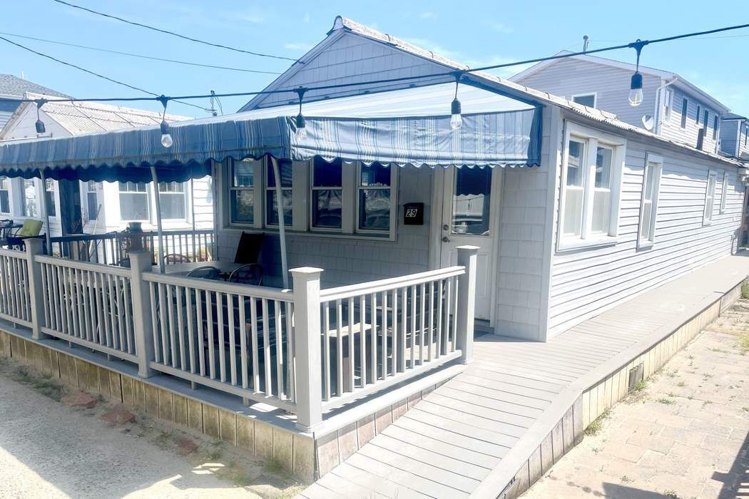 29 Irving Walk Breezy Point Queens NY 11697