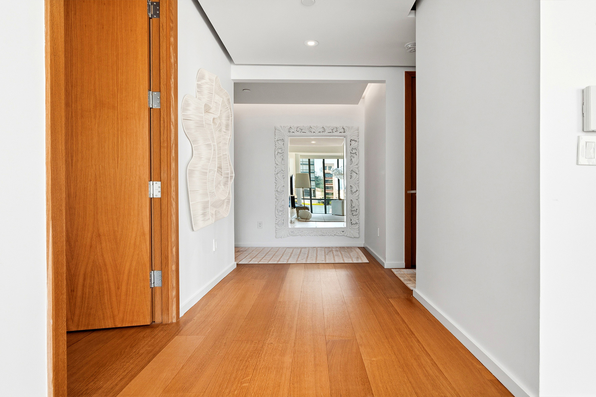 565 Broome Street N9C Soho New York NY 10013