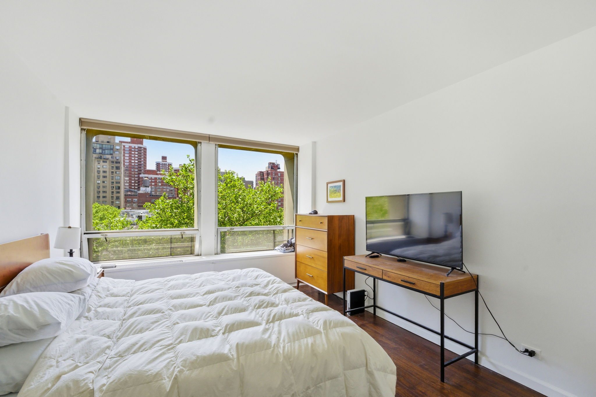300 East 33rd Street Kips Bay New York NY 10016
