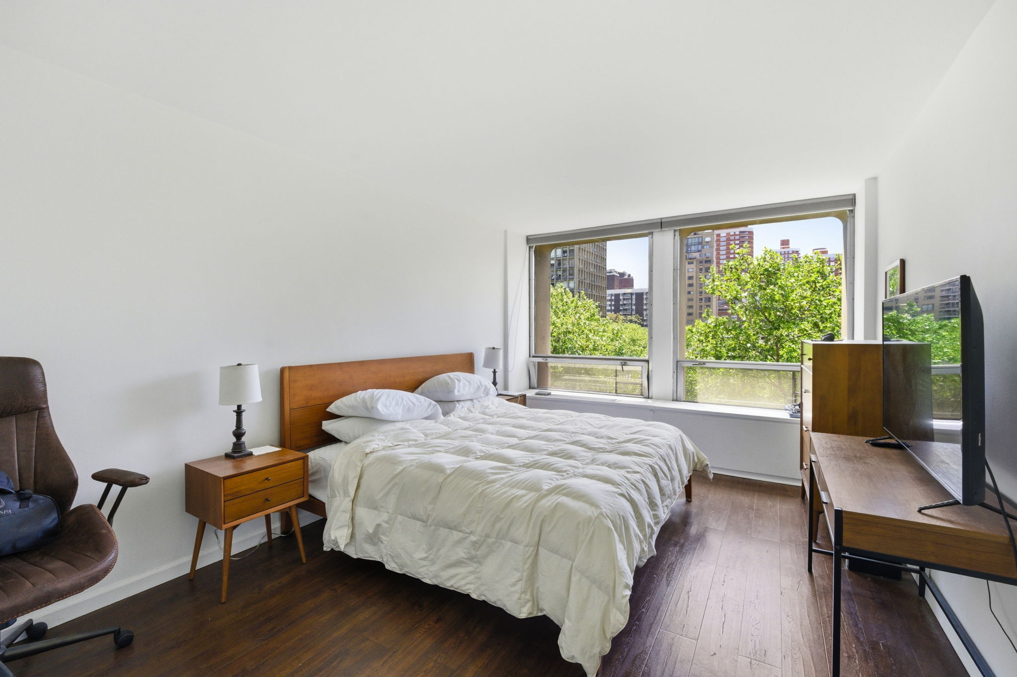 300 East 33rd Street Kips Bay New York NY 10016