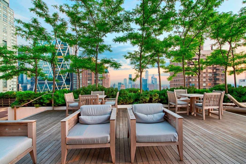 25 Columbus Circle 59D Lincoln Square New York NY 10019