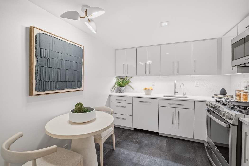 135 West 70th Street 6C Lincoln Square New York NY 10023