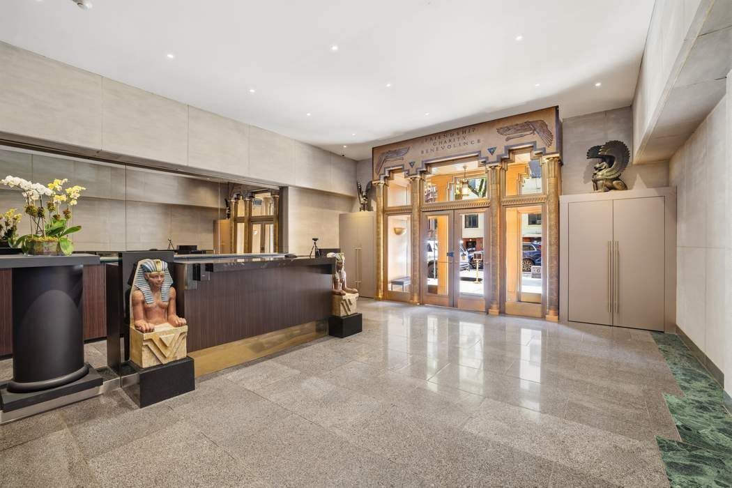 135 West 70th Street 6C Lincoln Square New York NY 10023