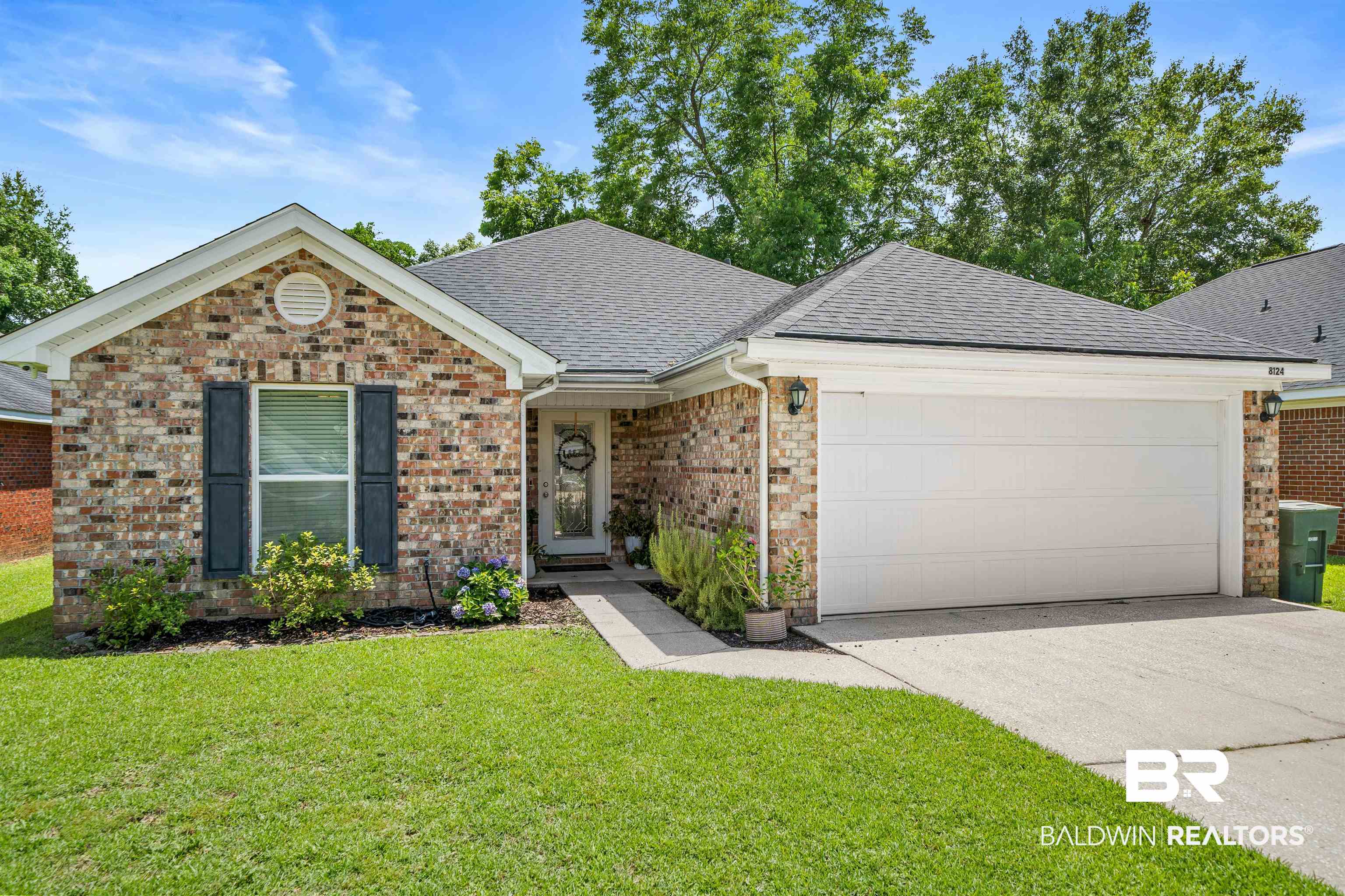 Daphne High School - Homes For Sale