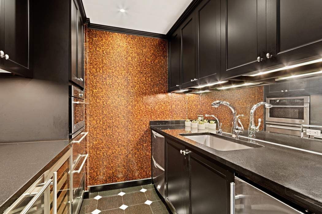 1001 Fifth Avenue 14AD Upper East Side New York NY 10028