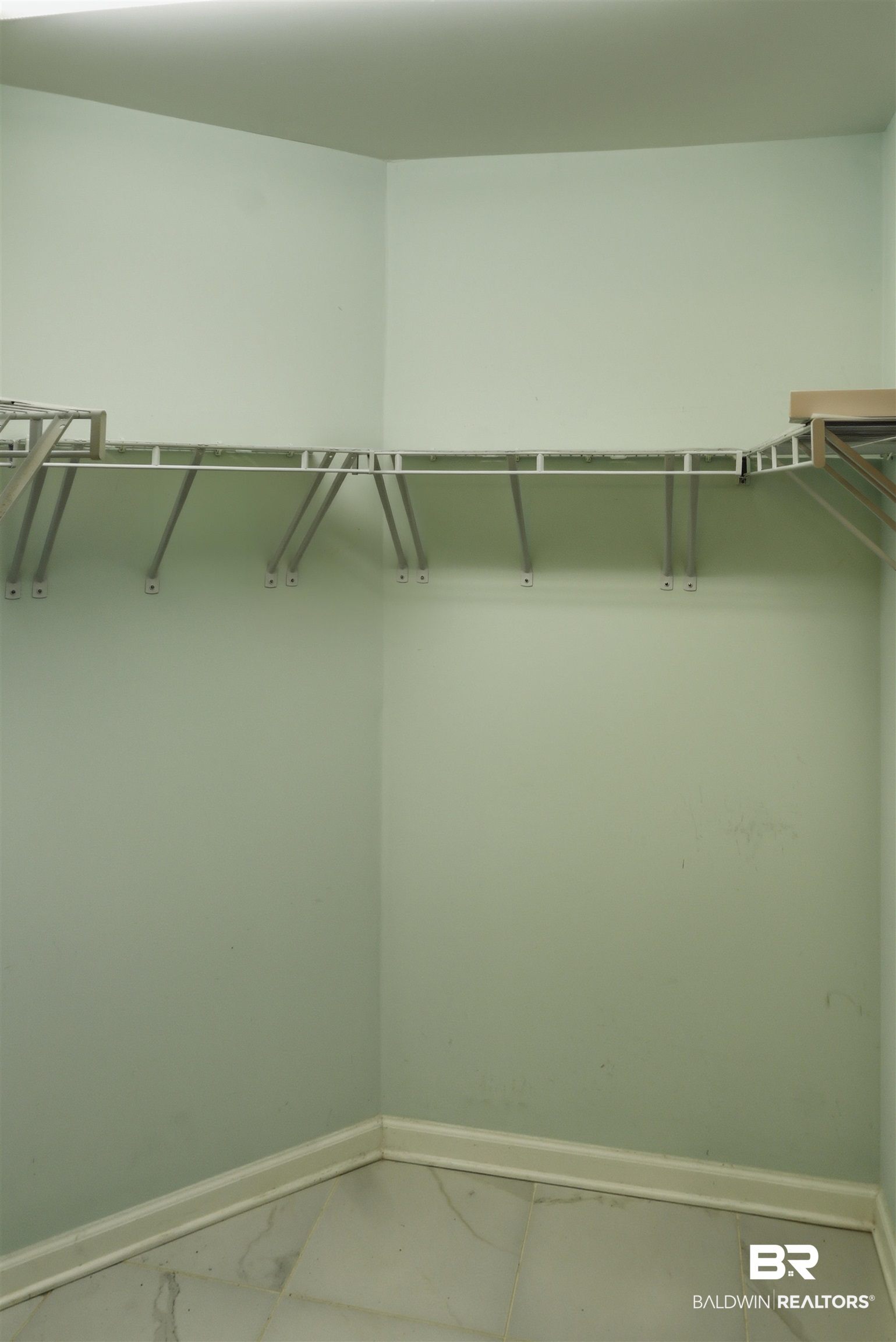 396957 | Photo 22