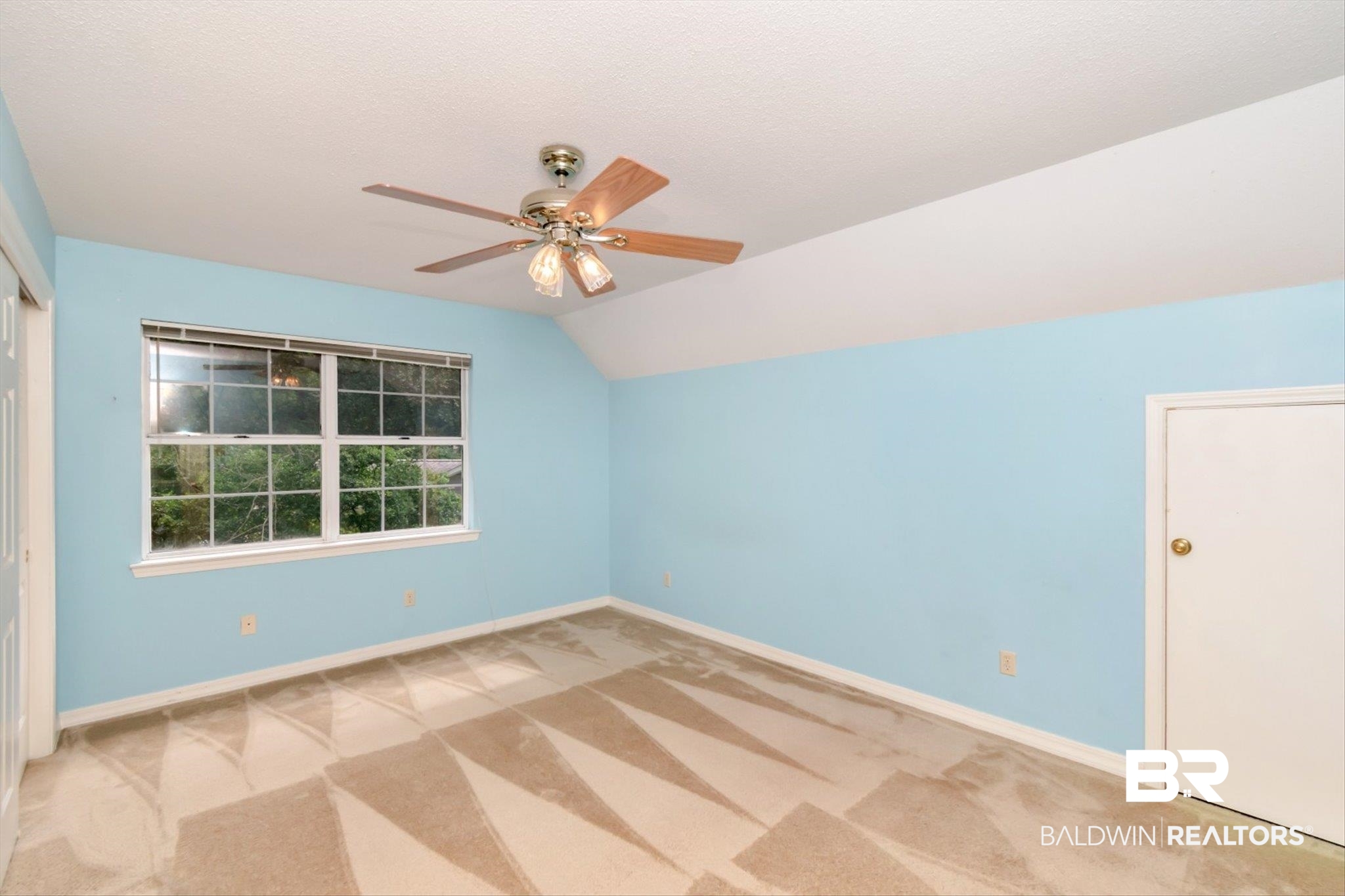 397421 | Photo 28