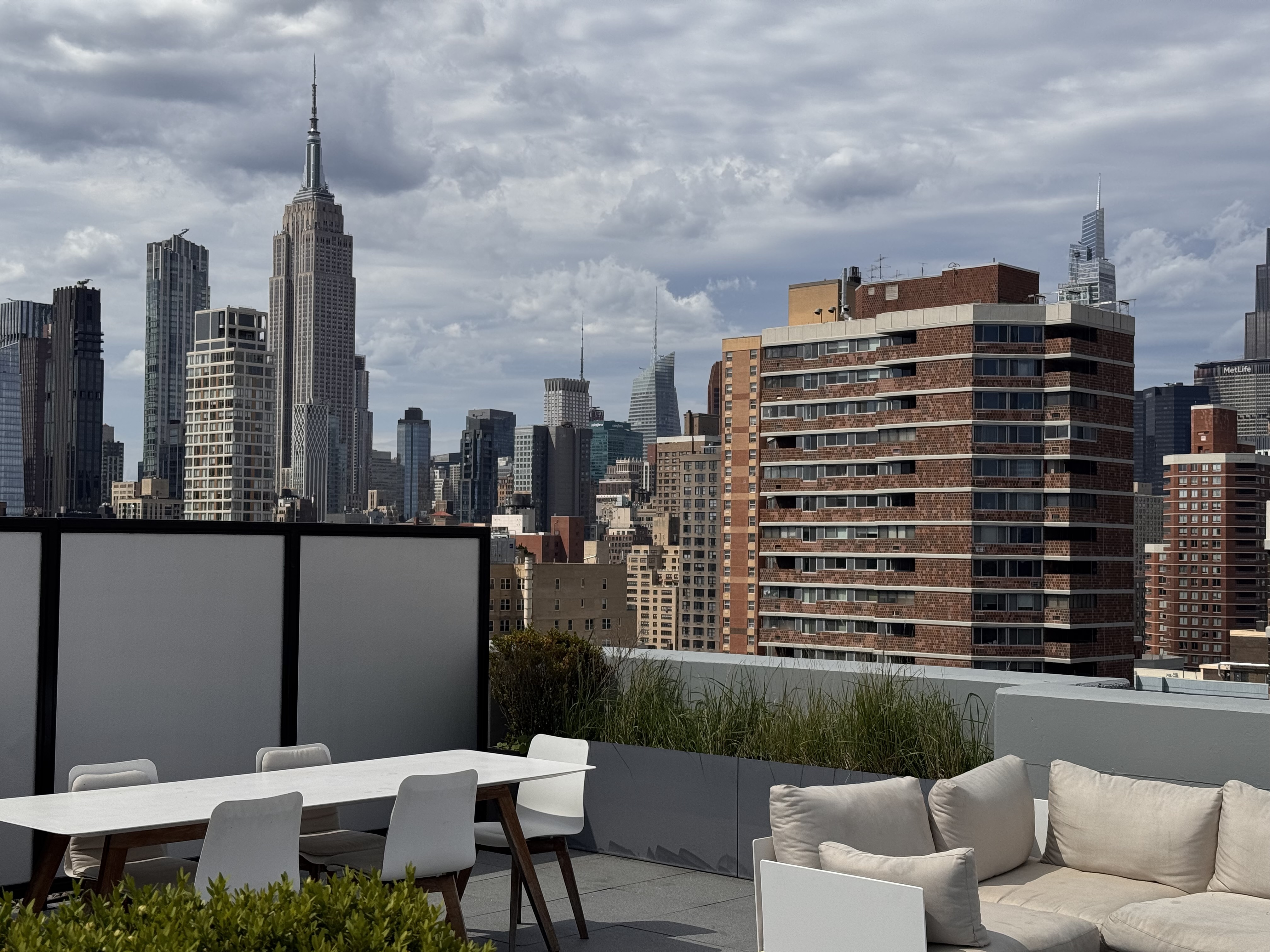 385 First Avenue 18H Gramercy Park New York NY 10010