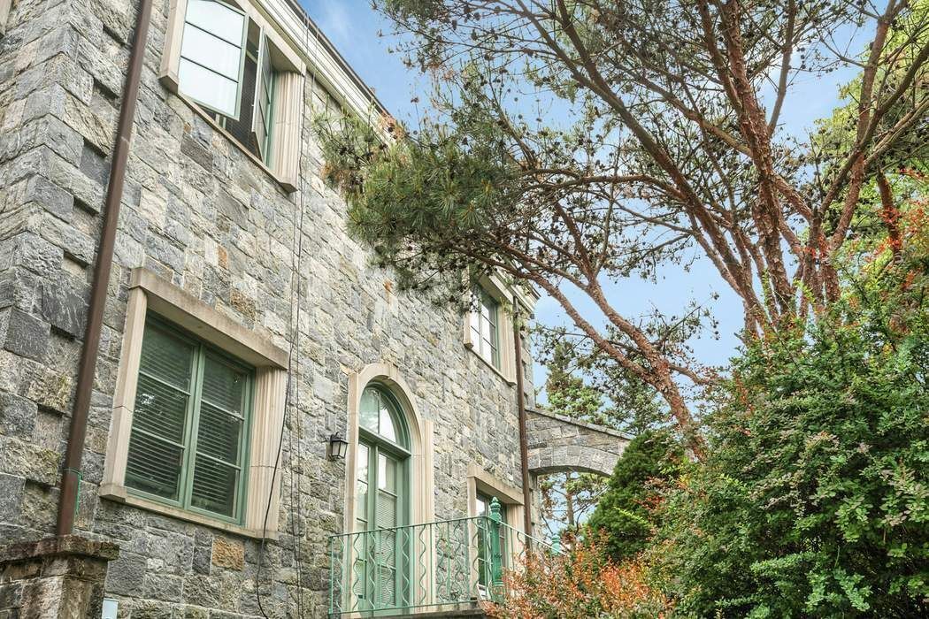 5440 Independence Avenue Riverdale Bronx NY 10471