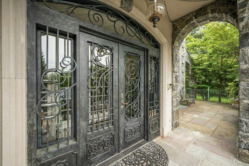 5440 Independence Avenue Riverdale Bronx NY 10471