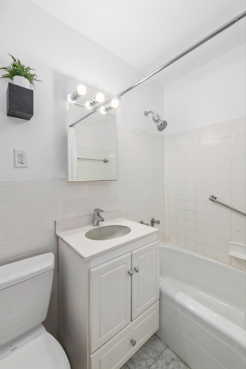 205 West End Avenue Lincoln Square New York NY 10023