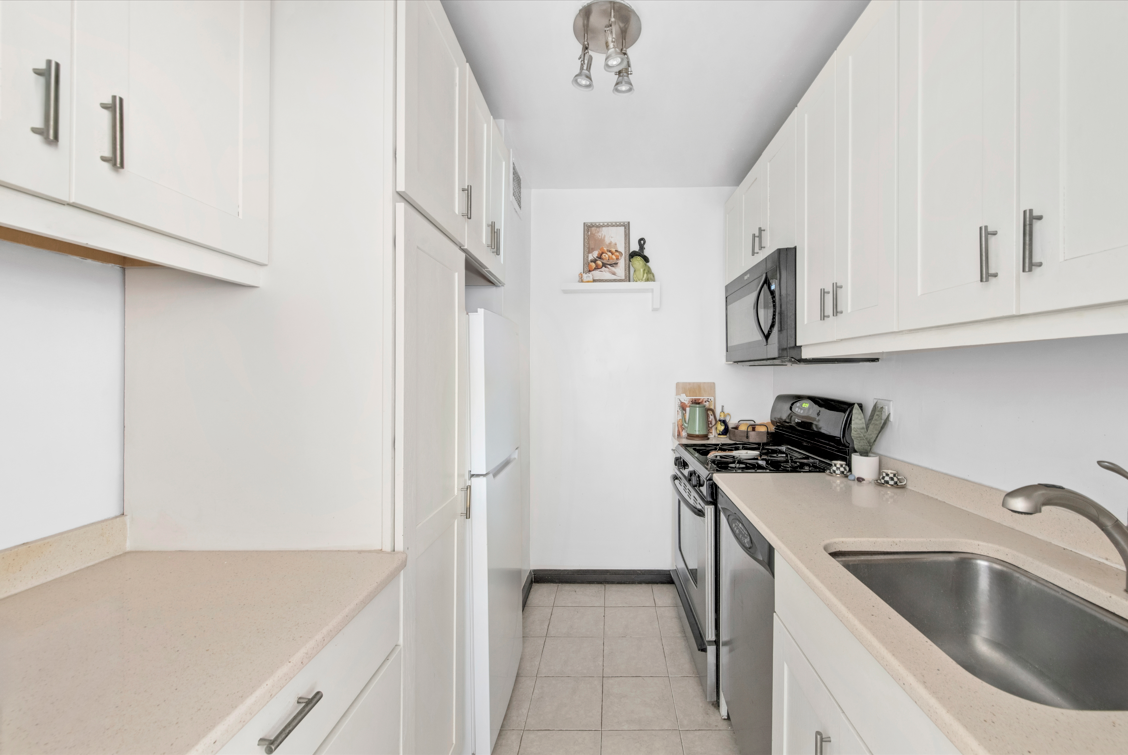 205 West End Avenue Lincoln Square New York NY 10023