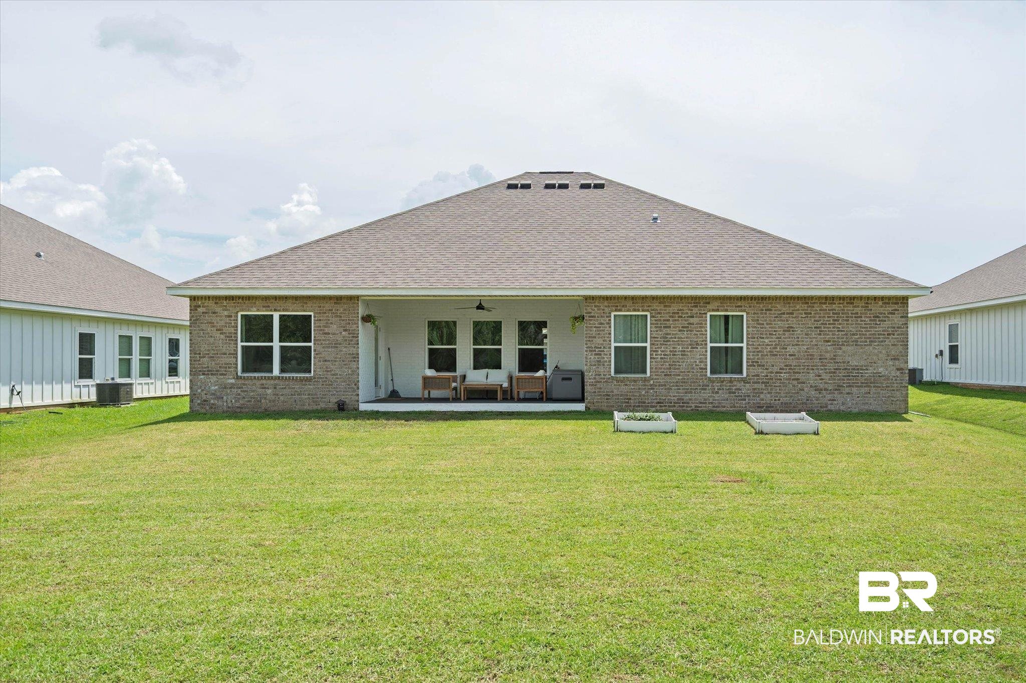 397565 | Photo 29