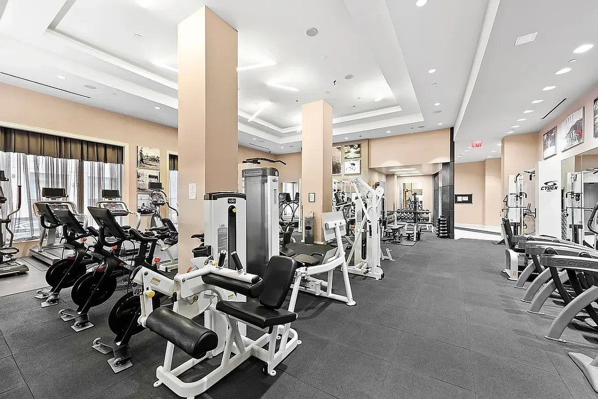 80 Riverside Blvd. 4X Lincoln Square New York NY 10069