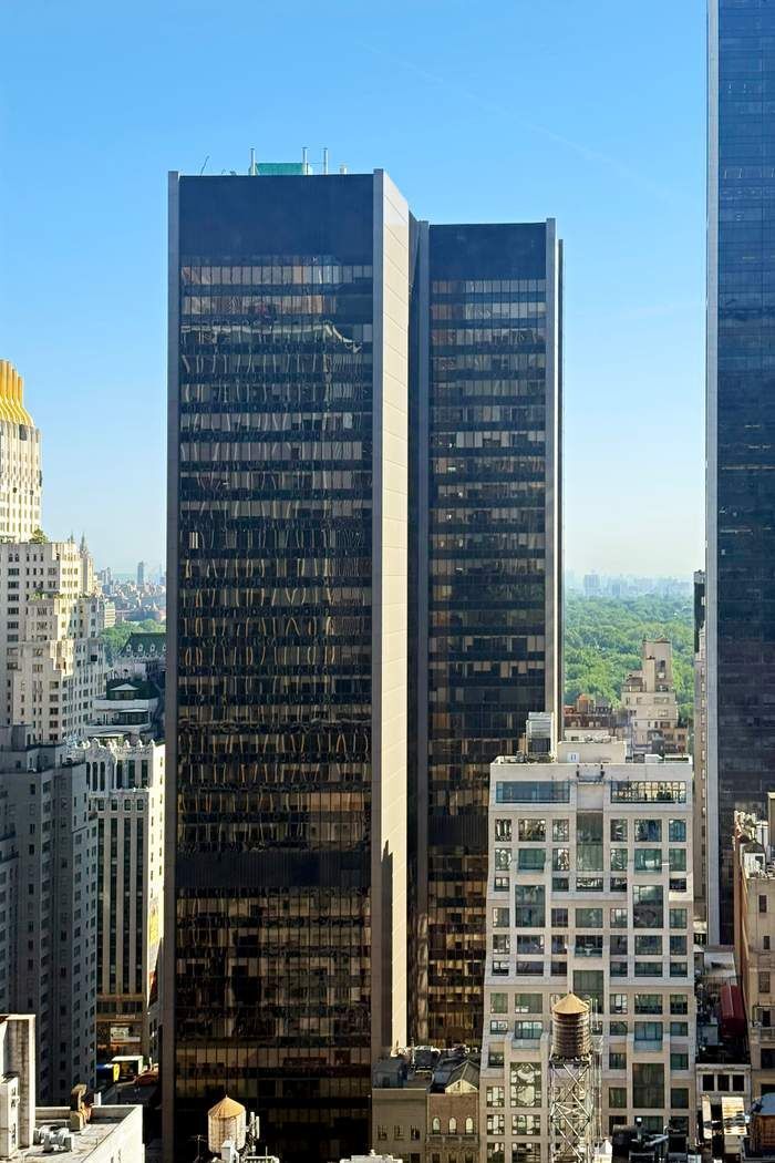 15 West 53rd Street 24F Midtown West New York NY 10019