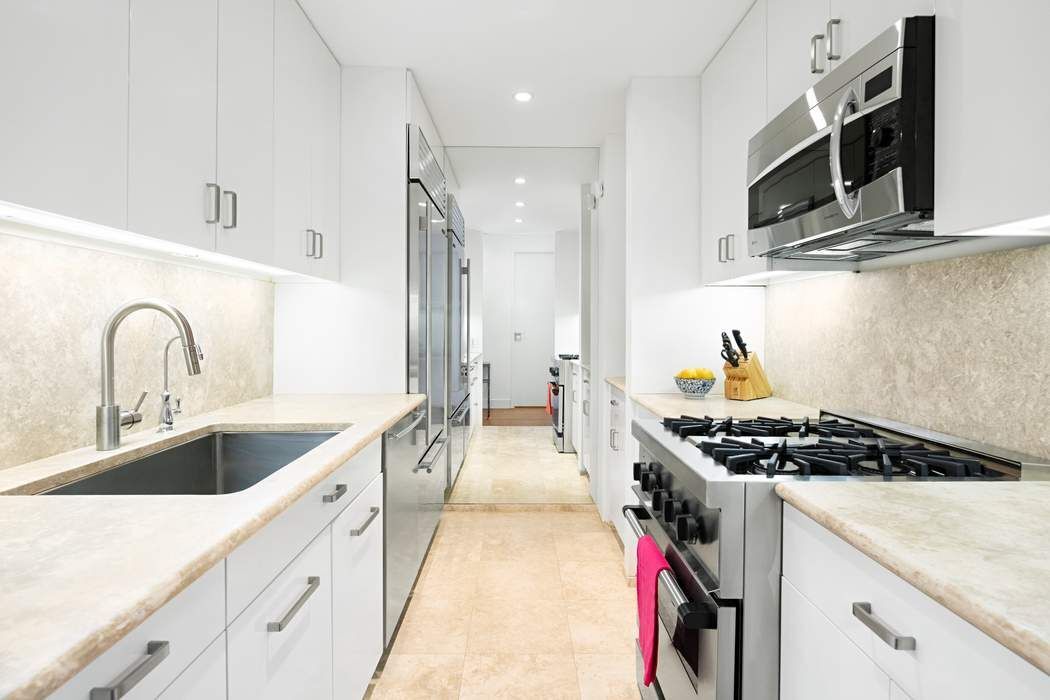 15 West 53rd Street 24F Midtown West New York NY 10019