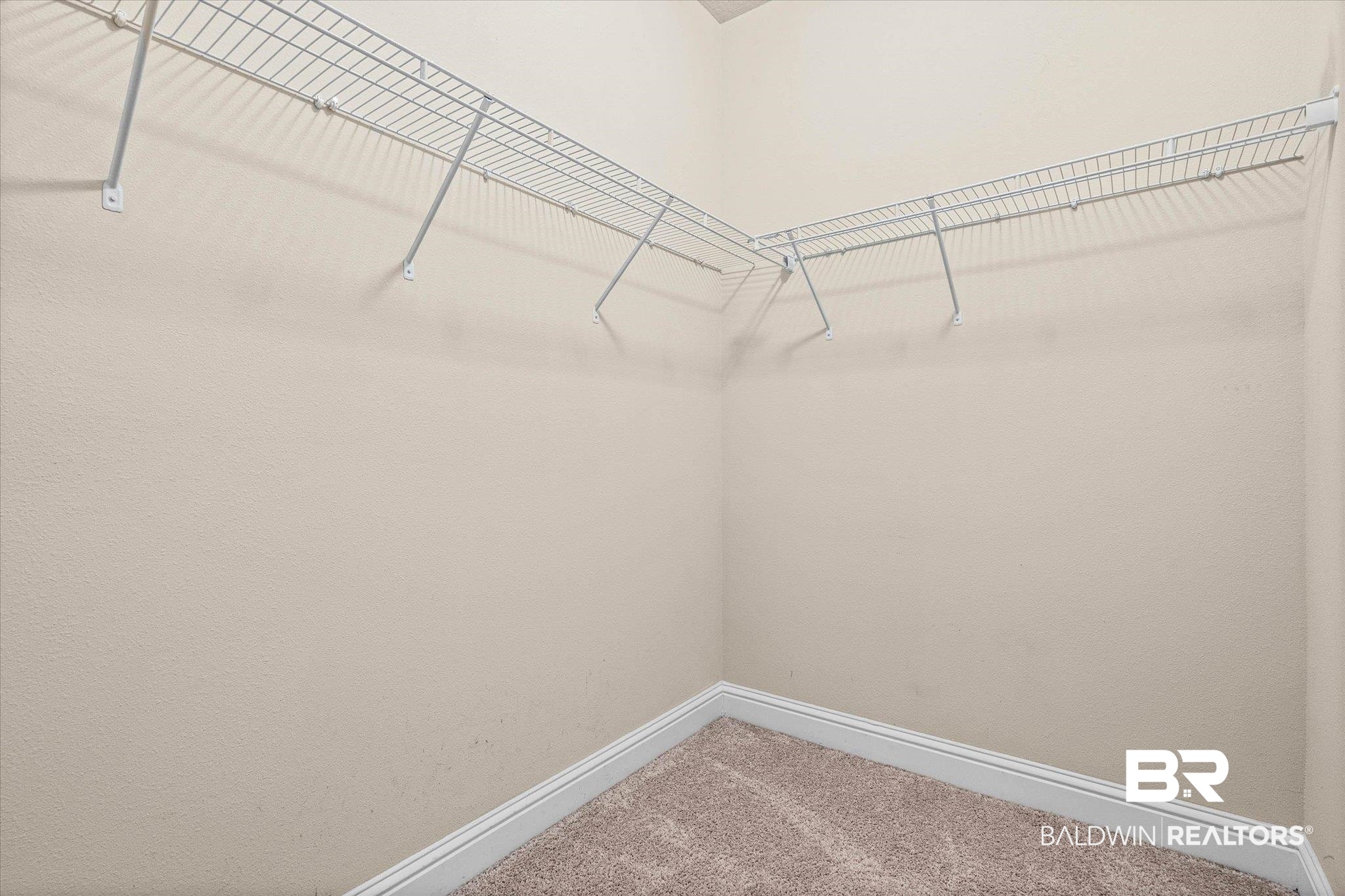 397645 | Photo 16