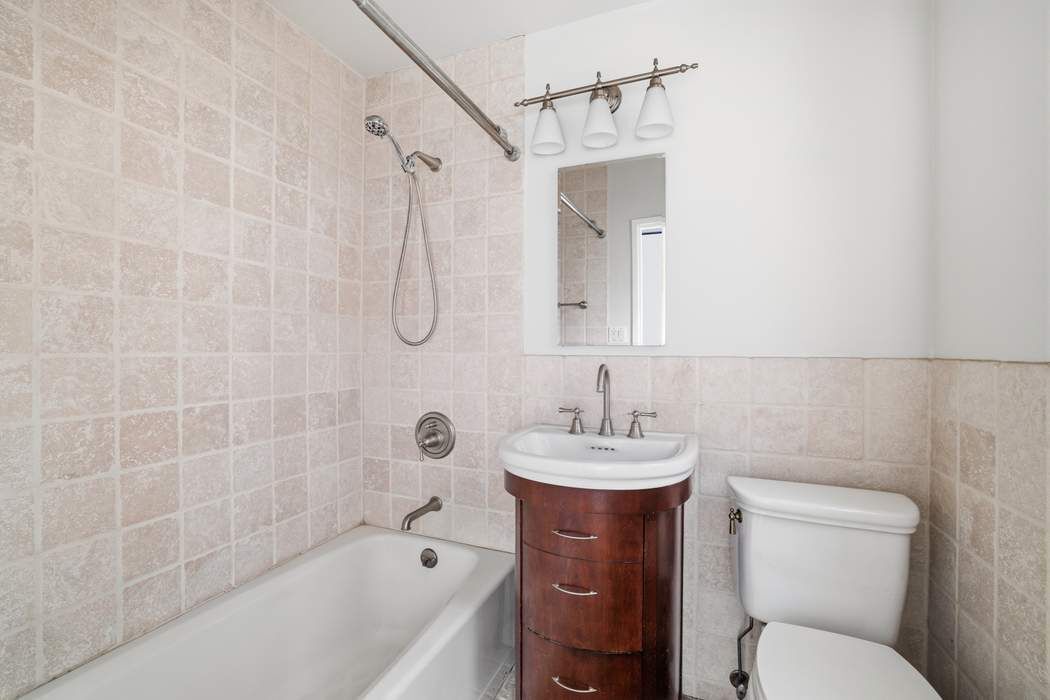 400 West 58th Street 3JK Clinton New York NY 10019