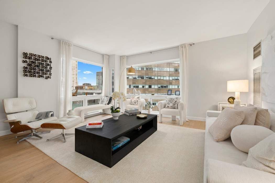 721 Fifth Avenue 33C Midtown East New York NY 10022