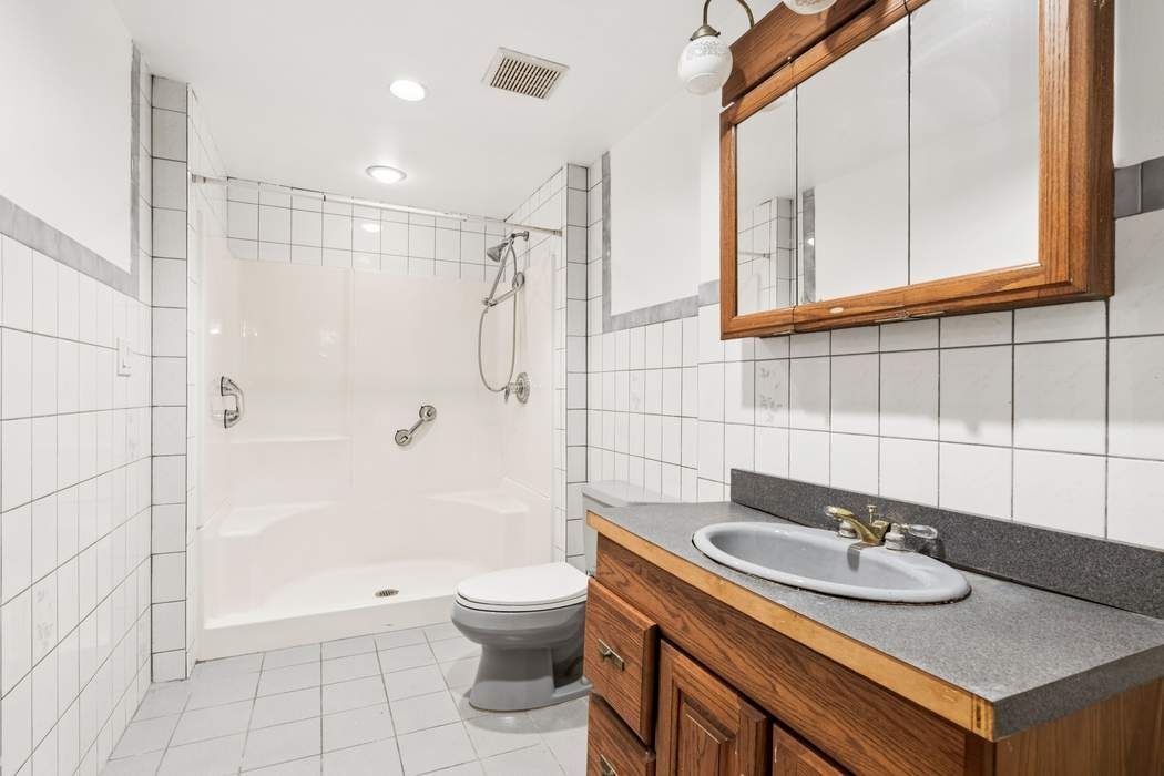 373 16th Street Brooklyn NY 11215
