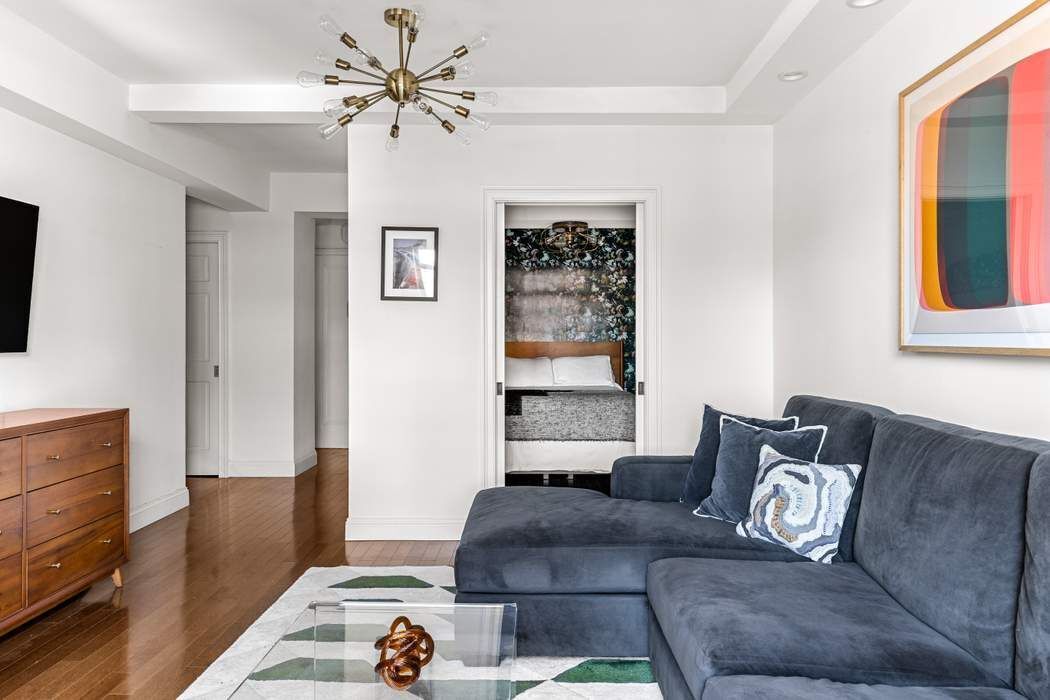 161 West 16th Street 10J Chelsea New York NY 10011