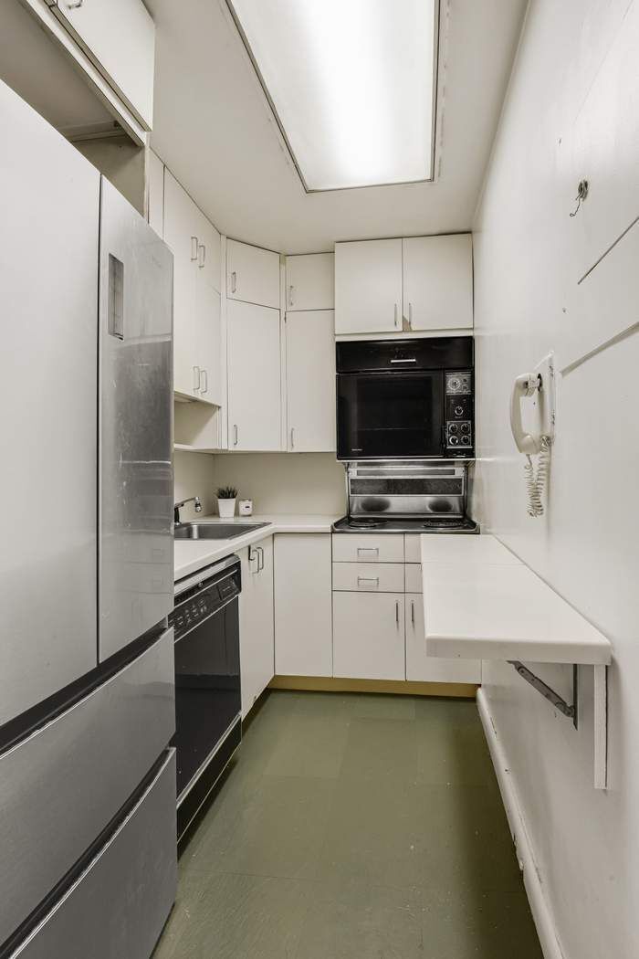 475 Park Avenue 3E Midtown East New York NY 10022