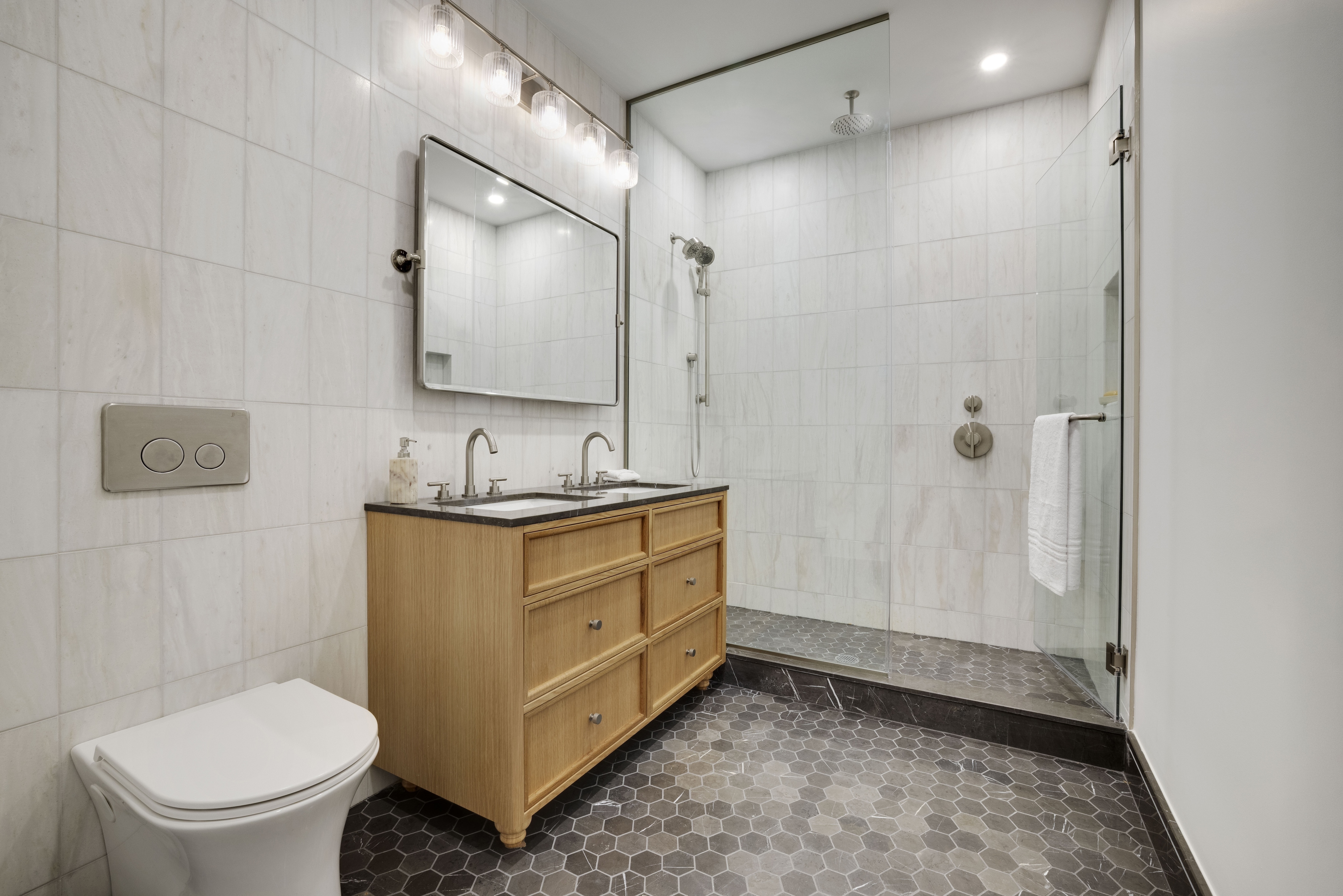 582 Park Place 2 Crown Heights Brooklyn NY 11238