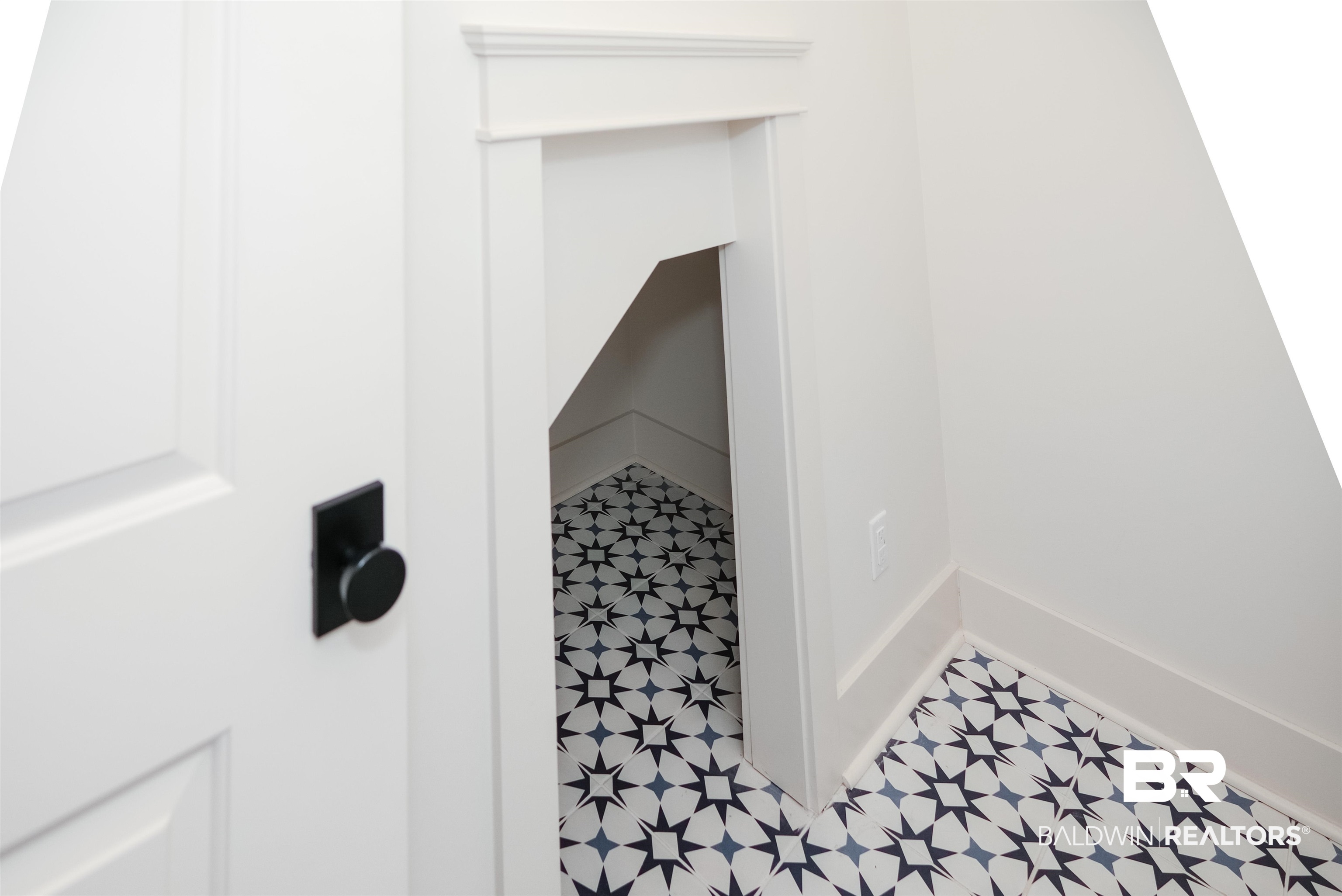 396480 | Photo 32