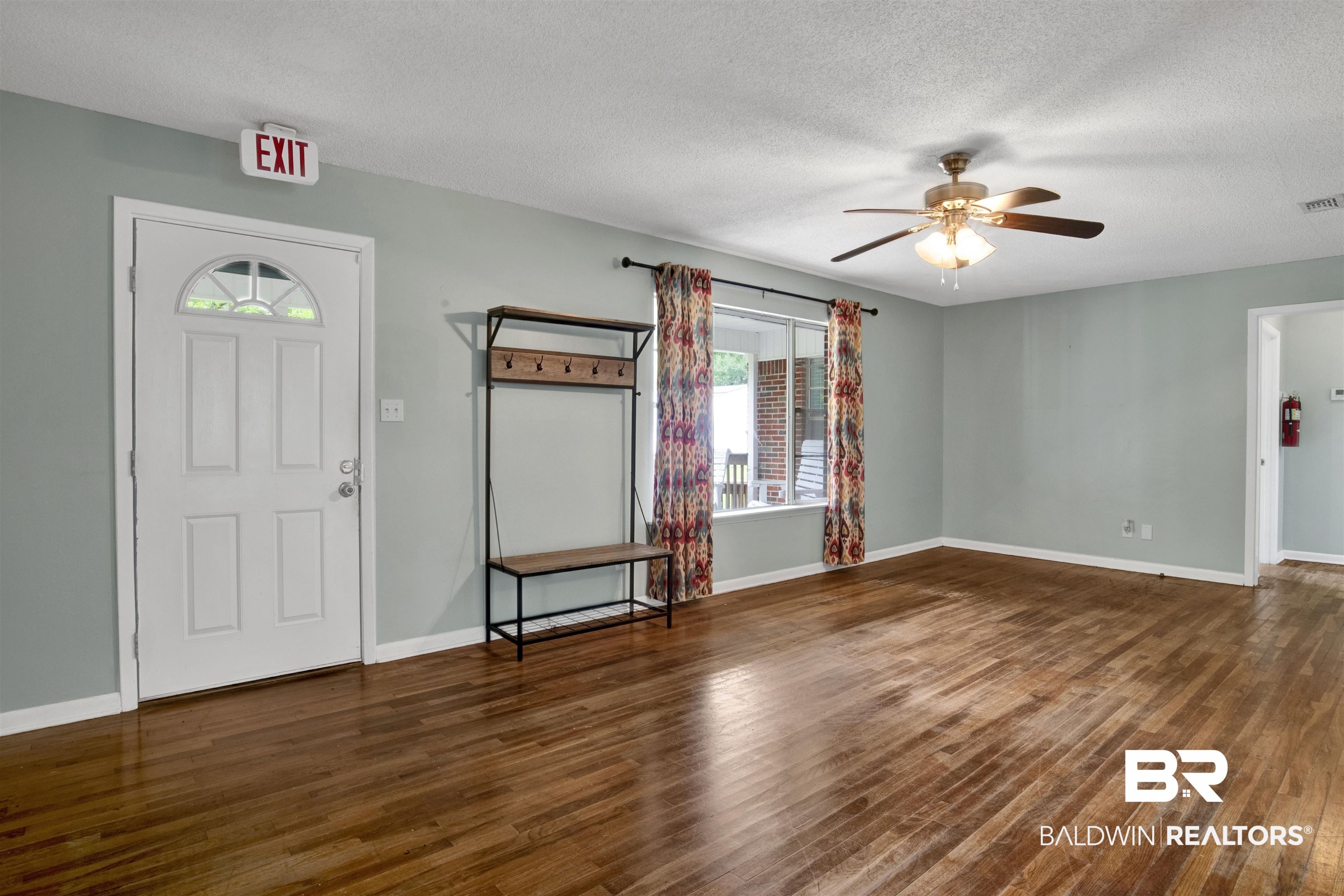 397869 | Photo 15