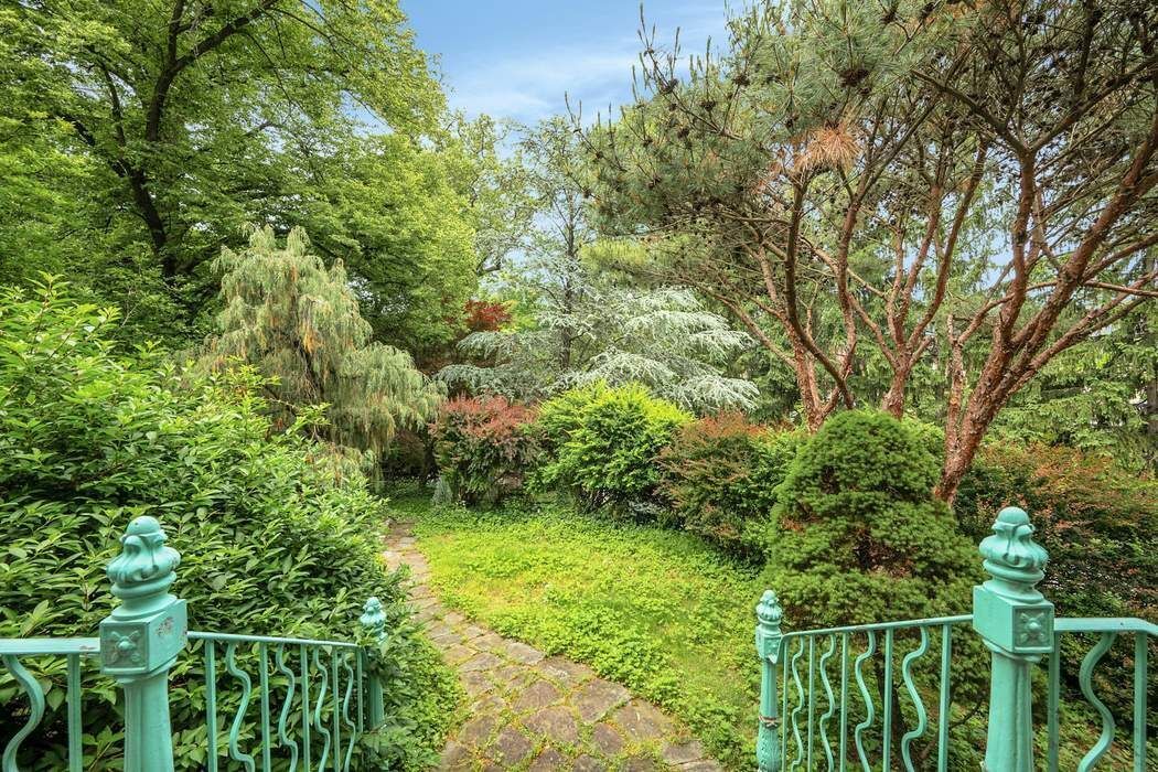 5440 Independence Avenue Riverdale Bronx NY 10471