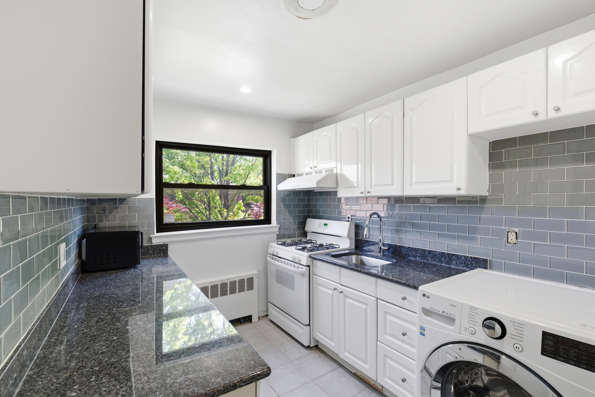 220-17 75th Avenue 85A2 Oakland Gardens Queens NY 11364